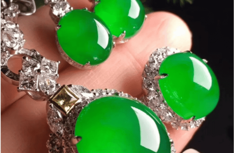 Unlocking Jadeite’s Top Investment Pieces: What Elite Collectors Prioritize