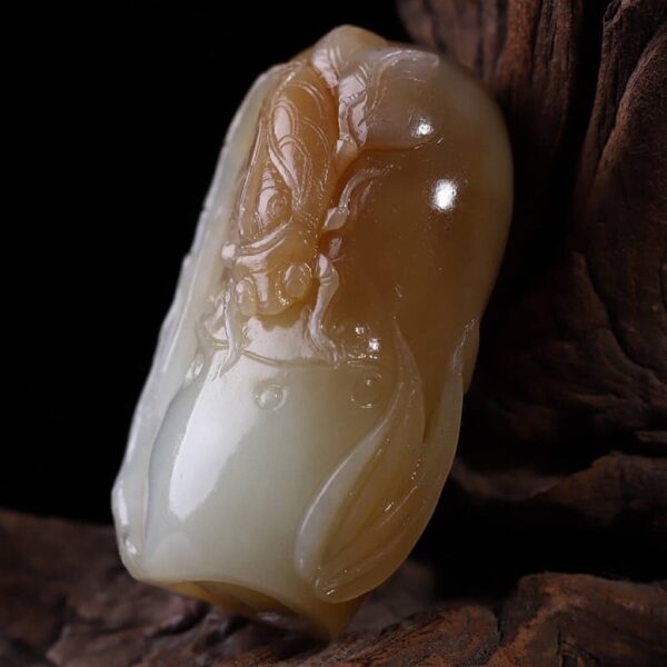 Perfect Natural Hetian Jade "Stunning Success" Bamboo Cicada handpiece, 70mm, super oily.