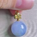 Perfect 18K Gold Lavender Floating Flower Jadeite Bead Pendant, 13.1mm, showcasing soft color and ethereal piao hua.